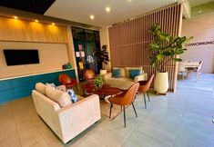 기타 2 514- Estudio luminoso con balcón