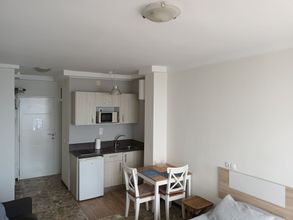 Others 4 House and Beach 2 Jump Into the Sand