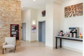 Lainnya 4 Red Roof Inn PLUS+ Jamaica, NY – JFK Airport