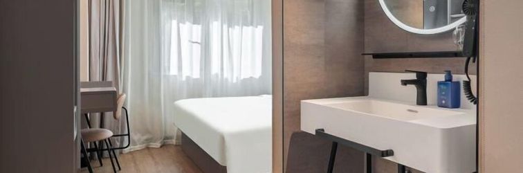 Khác HanTing Hotel (Xiamen Wenzao Vientiane City)