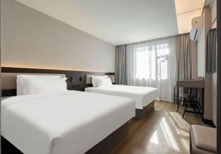 Khác 4 HanTing Hotel (Xiamen Wenzao Vientiane City)