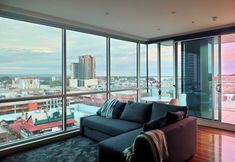 Others 7 Adelaide Central Skyline Panoramic Suite