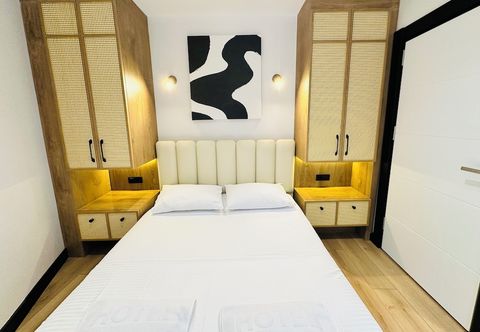 Others Rose Point Residence