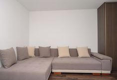 Others 4 RentPlanet - Apartament Mireckiego