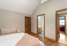 Others 3 405 Greenway Circle 4 Bedroom Home by RedAwning