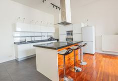 อื่นๆ 7 Chambres Cosy dans Une Grande maison