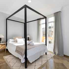 Room 1 ลักชัวรี สวีท ลา ซานตา มาเรีย, โรงแรม & ที่พัก Polopos