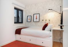 Others 6 C314 Riverside View Premium Apartment w/ AC & Terrace