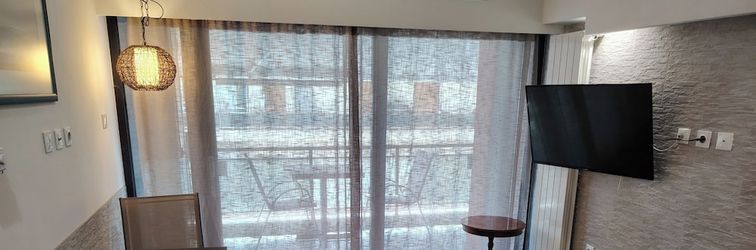 Others Tritos, Sleeps 11 - Sea View - Balcony - Parking