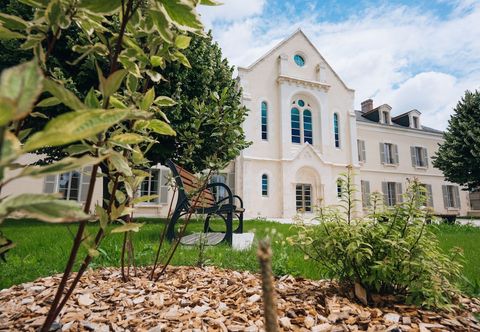 อื่นๆ La Chapelle Saint-denis