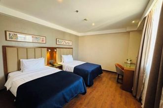 기타 4 Yitel (Zhengzhou Conference & Exhibition Center)