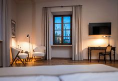 기타 5 Fontana Boutique