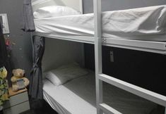 Others 7 Butlers WDH