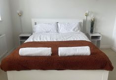 อื่นๆ 5 Dartford, 4 Beds, Sleeps 8, Near Bluewater and M25