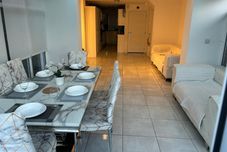 Lain-lain Dartford, 4 Beds, Sleeps 8, Near Bluewater and M25