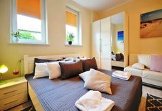 Lainnya 3 Comfortable Apartment Very Close to the Beach