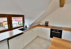 Others 5 Spacious Holiday Apartment With a Large Terrace