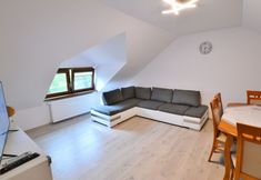 Others 7 Spacious Holiday Apartment With a Large Terrace