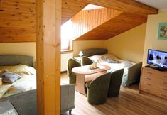 其他 4 Comfortable Holiday Home for 12 People, Kolczewo