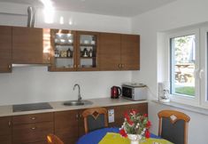 Others 7 Holiday Home, Karnocicie