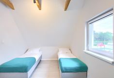 其他 4 Luxury Holiday Home in Rogowo With Pool