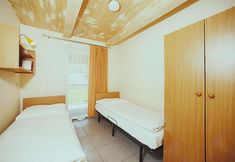 Others 3 Cottage With a Terrace for 2 People, Kolobrzeg