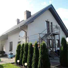 Primary image1Apartment With a Swimming Pool in Stepniczka,戈莱纽夫飯店