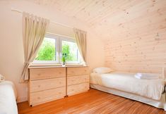 Lainnya 3 Wooden Summer Houses, Bobolin