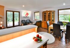 อื่นๆ 4 Villa in Swiecianowo Near Ostrowieckie Lake