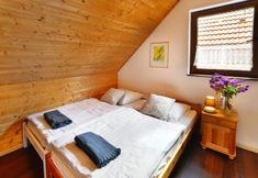 Others 3 Comfortable Holiday Homes With a Fireplace