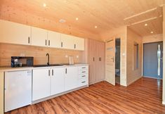 Others 6 Cottage in Lazy Near Beach & Lake Jamno