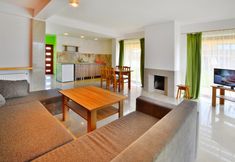 その他 5 Spacious Holiday Home With Private Garden