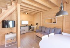 Lainnya 5 Comfortable Holiday Cottages, Pobierowo