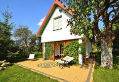 Lainnya 4 Comfortable Holiday Home With a Garden, Noskowo