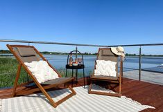 อื่นๆ 6 Luxurious House on the Water for 4 People