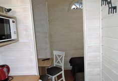 Lainnya 4 Holiday House in Dziwnowek Near Sea and Lake