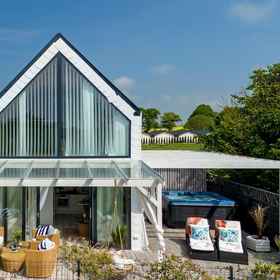 Primary image1帶大露台和按摩浴缸的房屋,Marena Wellness & Spa飯店