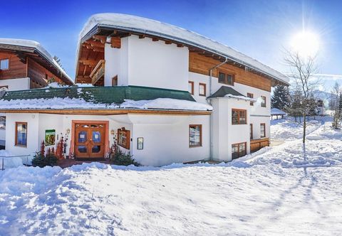 Lainnya Apartment In Flachau With Balcony