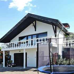 Primary image1Holiday Home in Stepnica,戈莱纽夫县飯店