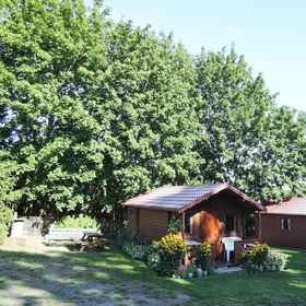 Primary image1盧賓湖畔 300 米平房,卡缅波莫斯基飯店