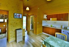 Khác 4 Cottages in a Quiet Neighborhood, Rusinowo