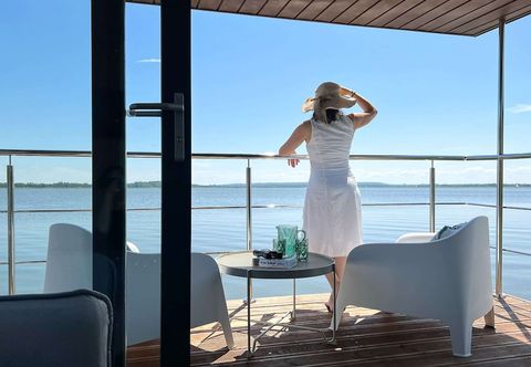 Others Houseboat in Lazy Near Lake Jamno & Sea