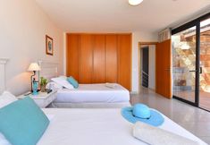 Others 7 Luxurious Holiday Home With Pool in Maspalomas