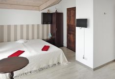 Lain-lain 5 Villa in Troszyn by Lake With Natural Beach