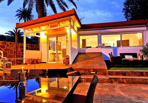 Lain-lain Villa With Pool and Beautiful Architecture