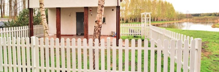 Lainnya Holiday Home Near Kolobrzeg With Private Pond