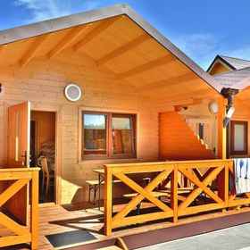 Primary image 1 米尔诺靠近海边的一层假日屋, New Wave Resort 酒店