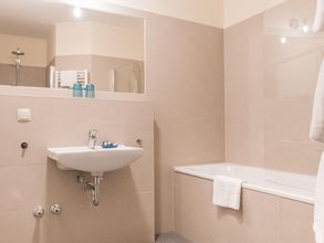 Lain-lain 4 Ferienwohnung mit Kamin im Gut Ulrichshusen