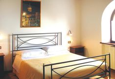 Others 2 Hotel in Marche With Scenic Hiking Trails