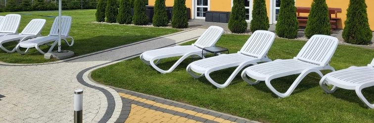 Others Comfortable Apartment, 5 Bedrooms, Summer Pool